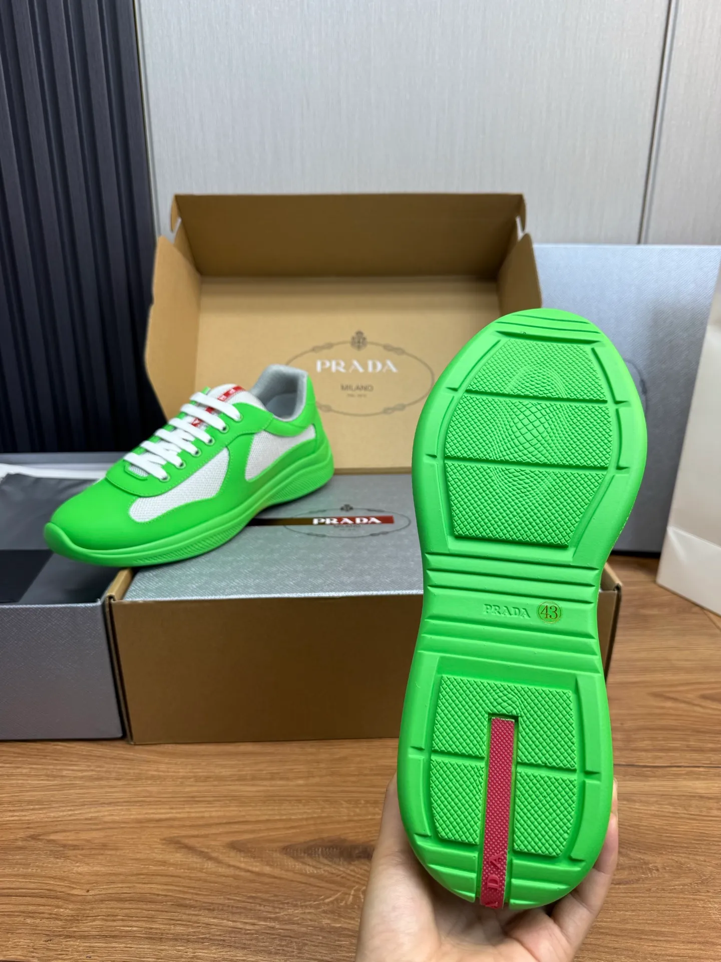 Men's shoes 640💰 [PRADA] Hot selling items🔥Must be recommended every day~~ Official website synchronized, 1:1 high quality shipments✔️ Imported cowhide fabric, rubber material + cowhide lining, original bottom, high-end airplane box packaging🎁 38-45 (38.45 custom-made, non-returnable)